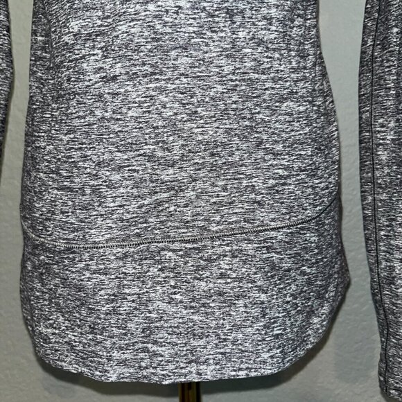 LULULELMON Space Dye Black Pull Over Hoodie with Kangaroo Pocket - EUC - Size 6 - Picture 9 of 11